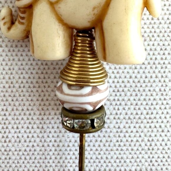 Carved Bone Elephant Hat Pin Amber Rhinestone Accent - Picture 4 of 15